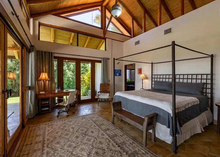 Villa Harmonic Farms Beachfront